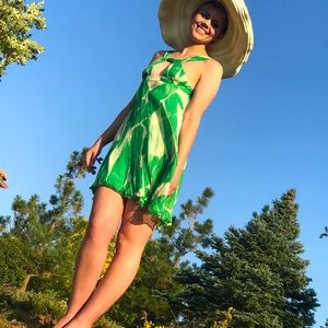 Diane Von Furstenberg silk chiffon summer dress.